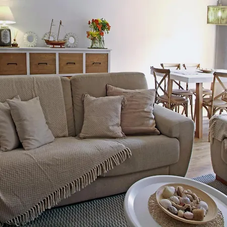 Spacious Family With Garden, Barbecue Holiday home *